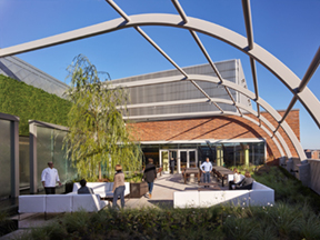 Rooftop garden located on the sixth floor of Museum of the Bible.